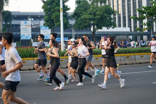 Race photo from MAKASSAR HALF MARATHON 2025 VIBES