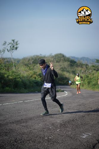 Race photo from Kelud Vertical Challenge 2024