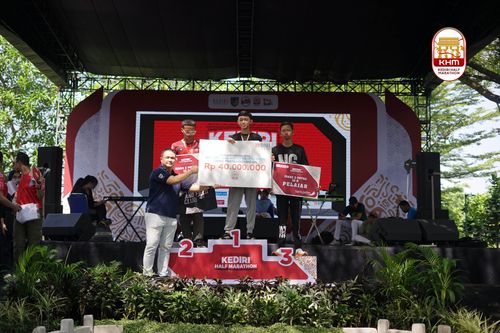 Race photo from Kediri Half Marathon 2025