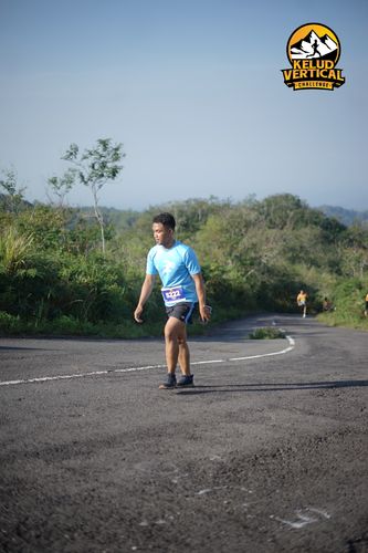 Race photo from Kelud Vertical Challenge 2024