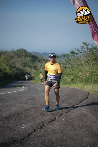 Race photo from Kelud Vertical Challenge 2024