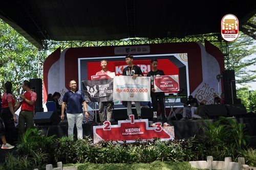 Race photo from Kediri Half Marathon 2025