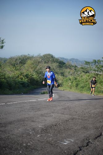 Race photo from Kelud Vertical Challenge 2024