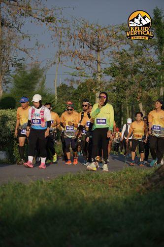 Race photo from Kelud Vertical Challenge 2024