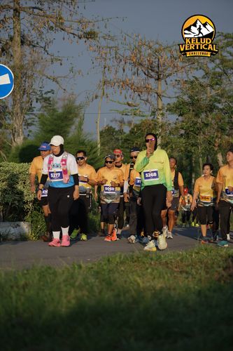 Race photo from Kelud Vertical Challenge 2024