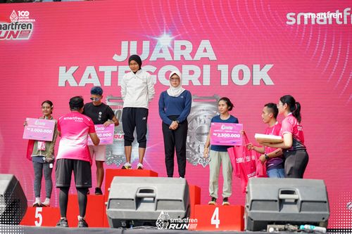 Race photo from Smartfren Run 2025 