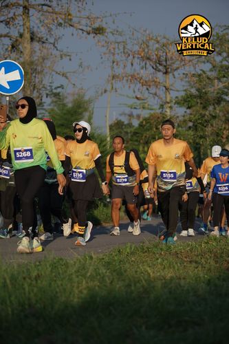 Race photo from Kelud Vertical Challenge 2024