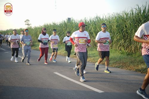 Race photo from Kediri Half Marathon 2024
