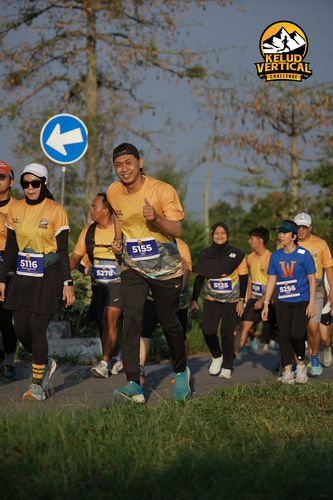 Race photo from Kelud Vertical Challenge 2024