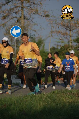 Race photo from Kelud Vertical Challenge 2024