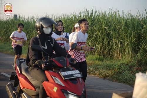Race photo from Kediri Half Marathon 2024