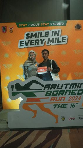 Race photo from Arutmin Borneo Run 2024
