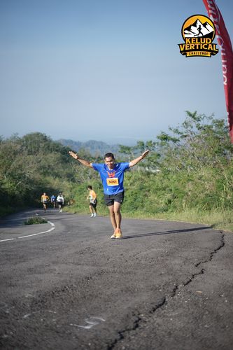 Race photo from Kelud Vertical Challenge 2024