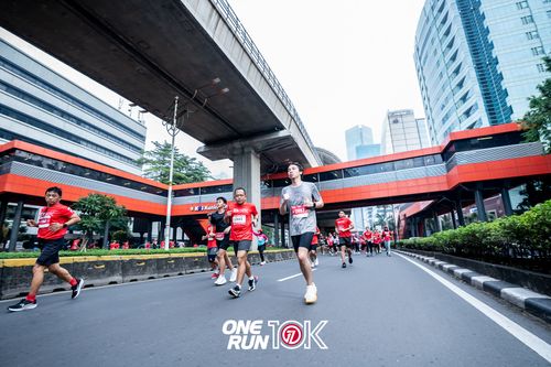 Race photo from ONE RUN 10K 2025