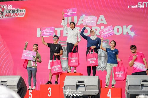 Race photo from Smartfren Run 2025 