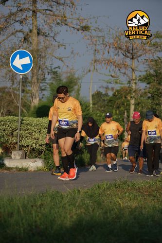 Race photo from Kelud Vertical Challenge 2024