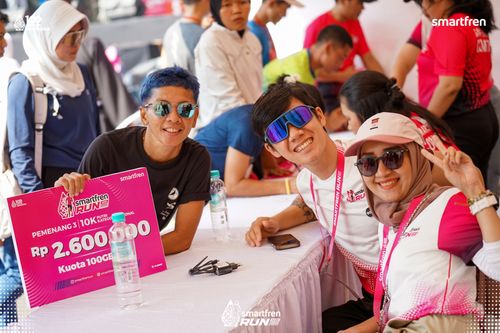 Race photo from Smartfren Run 2025 