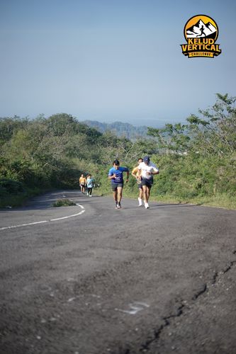 Race photo from Kelud Vertical Challenge 2024