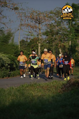 Race photo from Kelud Vertical Challenge 2024