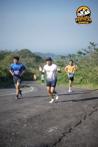 Race photo from Kelud Vertical Challenge 2024