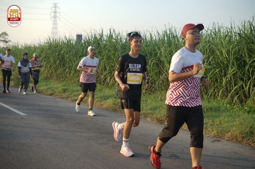 Race photo from Kediri Half Marathon 2024