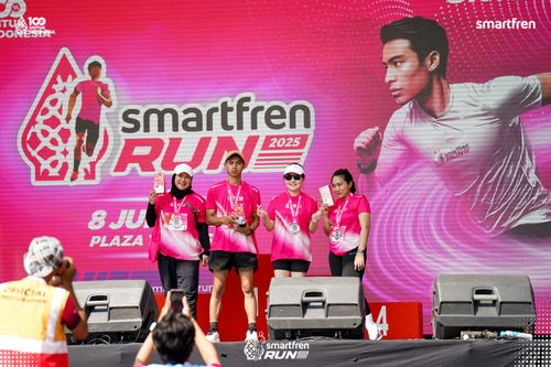 Race photo from Smartfren Run 2025 