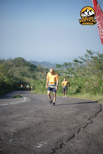 Race photo from Kelud Vertical Challenge 2024