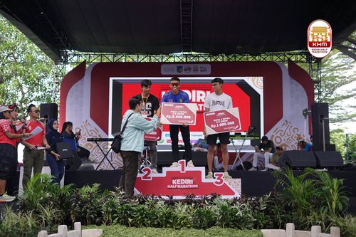 Race photo from Kediri Half Marathon 2025