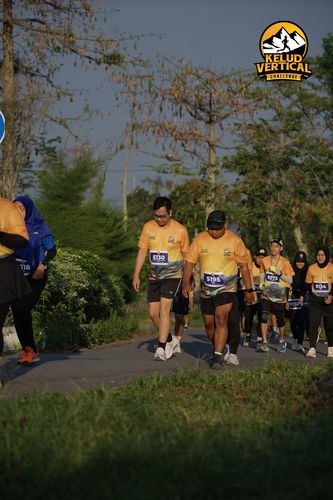 Race photo from Kelud Vertical Challenge 2024