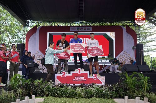 Race photo from Kediri Half Marathon 2025