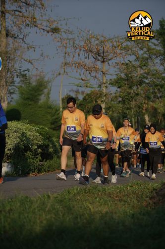 Race photo from Kelud Vertical Challenge 2024