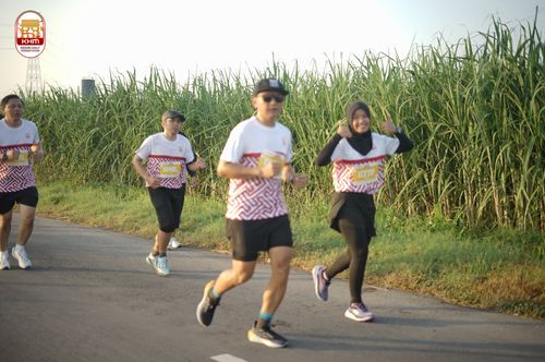 Race photo from Kediri Half Marathon 2024