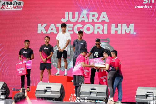 Race photo from Smartfren Run 2025 