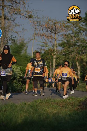 Race photo from Kelud Vertical Challenge 2024