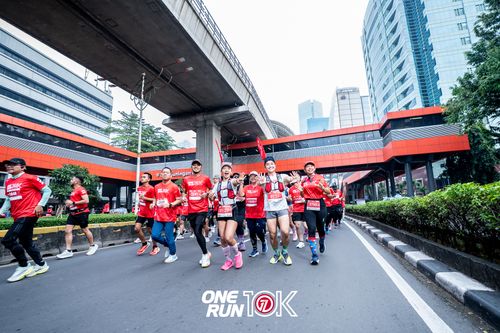 Race photo from ONE RUN 10K 2025