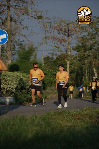 Race photo from Kelud Vertical Challenge 2024