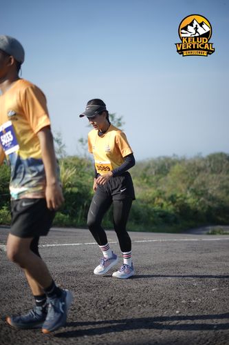 Race photo from Kelud Vertical Challenge 2024