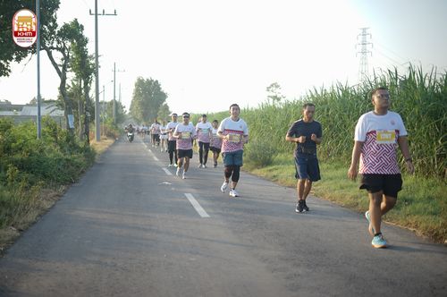 Race photo from Kediri Half Marathon 2024