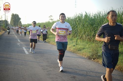 Race photo from Kediri Half Marathon 2024