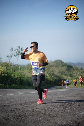 Race photo from Kelud Vertical Challenge 2024