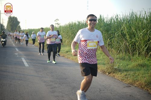 Race photo from Kediri Half Marathon 2024