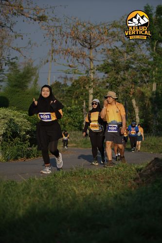 Race photo from Kelud Vertical Challenge 2024