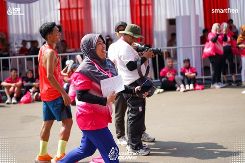 Race photo from Smartfren Run 2025 