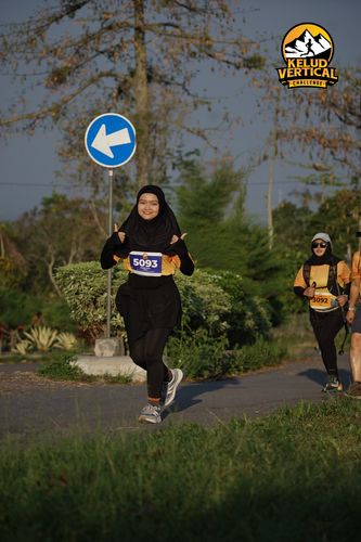 Race photo from Kelud Vertical Challenge 2024