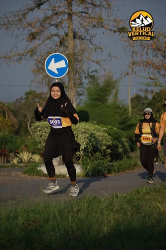 Race photo from Kelud Vertical Challenge 2024