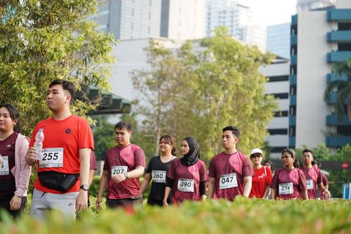 Race photo from Assurance Fun Run 2024