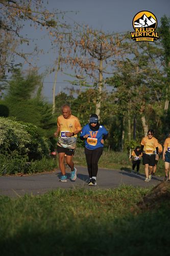 Race photo from Kelud Vertical Challenge 2024