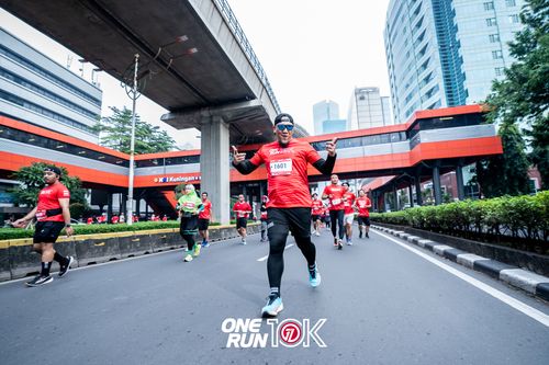 Race photo from ONE RUN 10K 2025