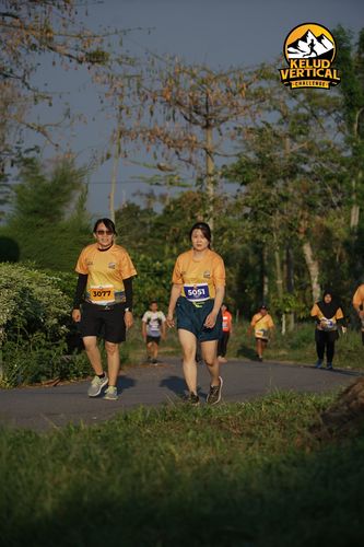 Race photo from Kelud Vertical Challenge 2024