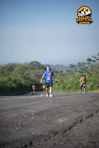 Race photo from Kelud Vertical Challenge 2024